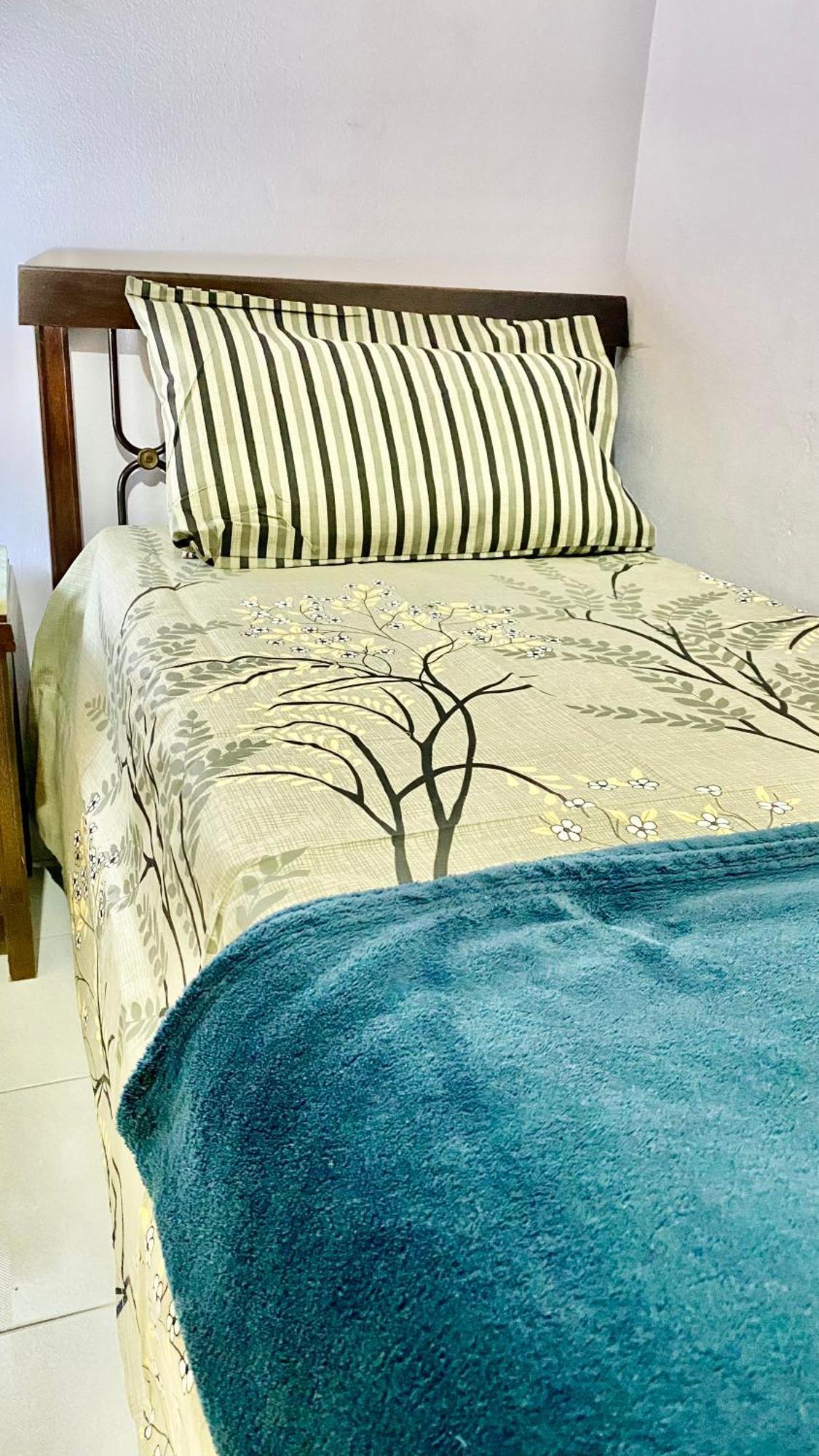 Apartment Barato En Piso Familiar Compartido El Centro De La Ciudad Cerca De La Estacion De Autobuses Tarragona